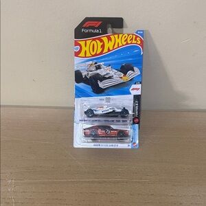 Hot Wheels Formula 1 Racing Car Set - White and Red
